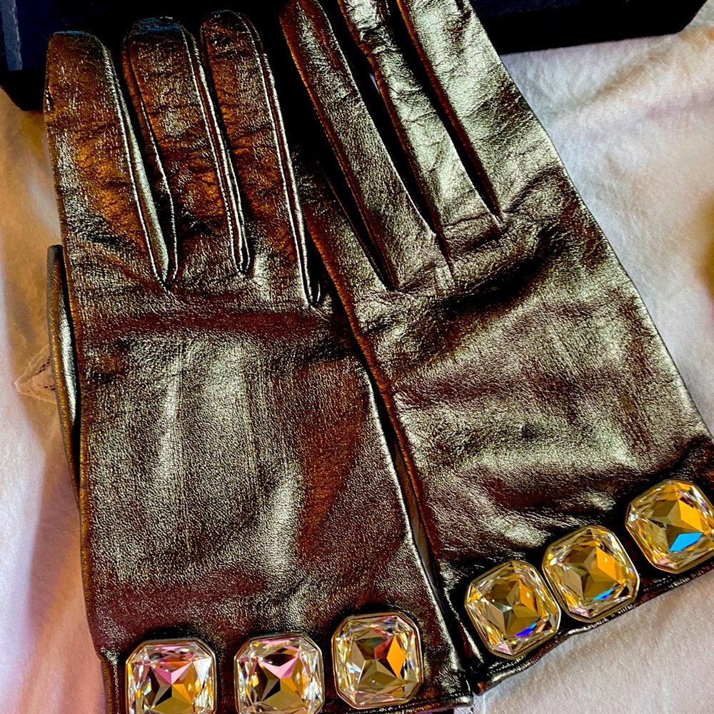 Judith Leiber Authentic Crystal stone gloves Silver Leather 71/2